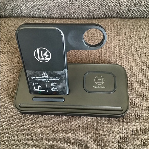 LK 4 in 1 Wireless Charging Station - Picture 2 of 8